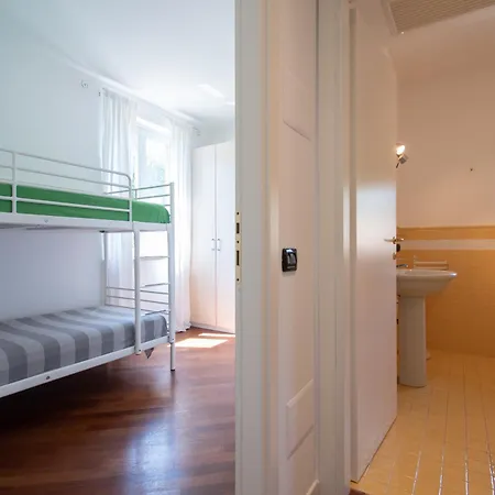 Apartment Tavaredo House *