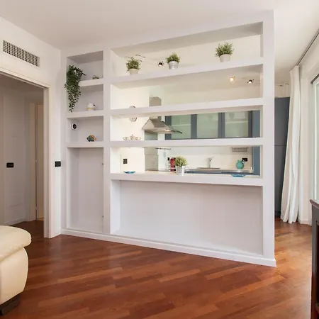 Tavaredo House