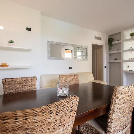 Apartment Tavaredo House